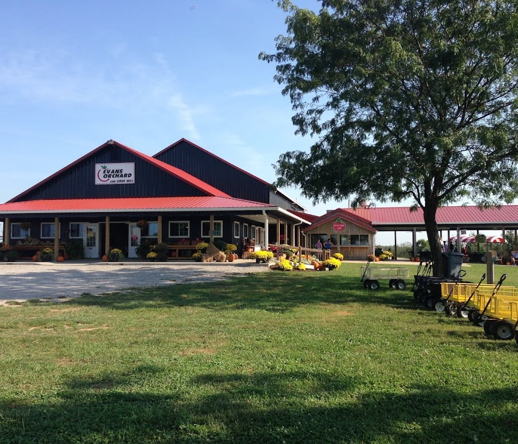 Evans Orchard and Cider Mill 1